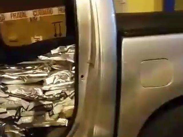 Motorista de Hilux &eacute; preso com meia tonelada de agrot&oacute;xico chin&ecirc;s