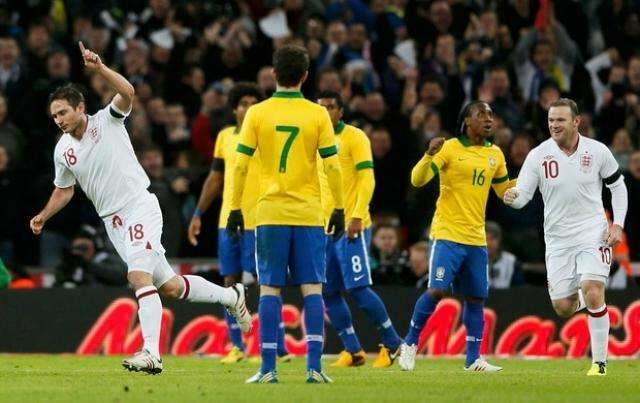Brasil perde para a Inglaterra por 2 a 1 no retorno de Felip&atilde;o