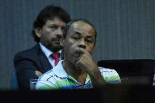 Vanderlei é acusado de ter matado esposa a facadas em 2007, em Campo Grande (Foto: Alcides Neto)