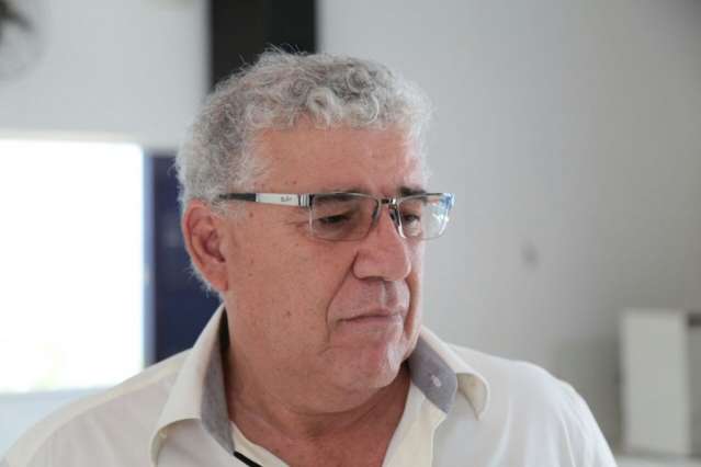 Empresa de limpeza suspende atividades e deixa 70 funcion&aacute;rios sem pagamento
