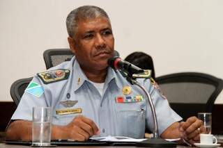 Comandante Deosdete de Oliveira diz que PM só atua em reintegração, com ordem judicial (Foto: Wagner Guimarães)