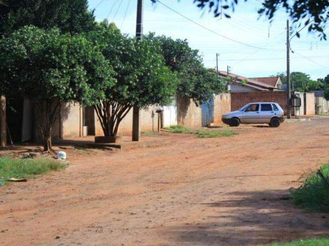 Moradores reclamam de inseguran&ccedil;a em regi&atilde;o onde caminh&atilde;o foi roubado