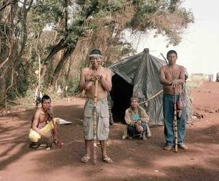 O olhar de um fotógrafo suíço sobre índios do Brasil
