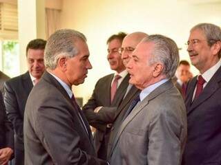 Reinaldo conversa com Temer, em Brasília em abril deste ano. (Foto: Divulgação/Arquivo).