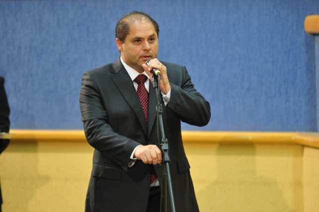 M&aacute;rio C&eacute;sar &eacute; eleito presidente da C&acirc;mara, em nova derrota de Bernal