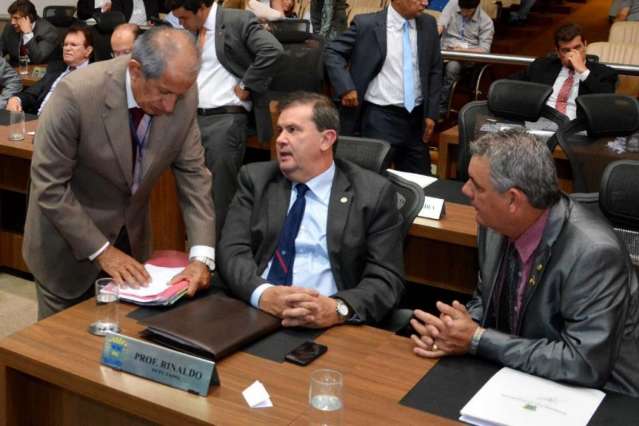 Projeto prev&ecirc; distribui&ccedil;&atilde;o de repelentes para gr&aacute;vidas carentes