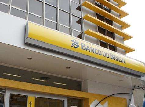 Procon notifica banco por deixar ag&ecirc;ncias sem dinheiro em dias de pagamento