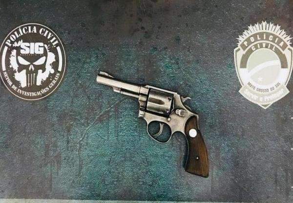 Bebedeira acaba com tiros para o alto, dois baleados e um atropelado