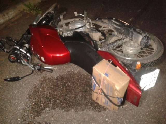Motociclista que aguardava socorro &eacute; atropelado por duas caminhonetes na BR-359