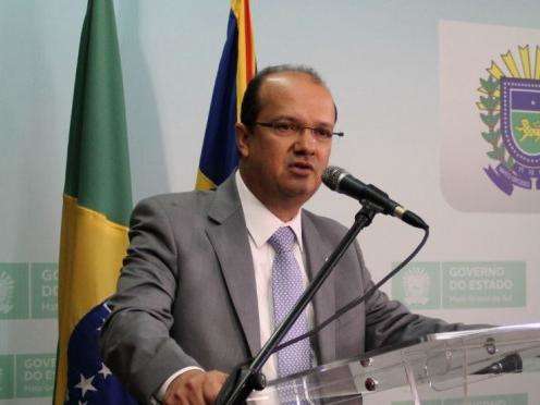 Governo de MS formula decreto para atua&ccedil;&atilde;o de Ex&eacute;rcito em pres&iacute;dios