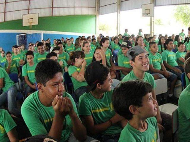 Matr&iacute;cula de novos alunos na rede estadual de ensino come&ccedil;a na segunda-feira