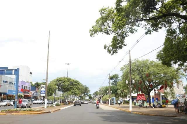 Dourados chega aos 83 anos sem festa e anivers&aacute;rio questionado
