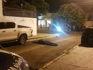 Orlando foi morto próximo ao cruzamento com a Rua Amazonas. (Foto: Liniker Ribeiro) 