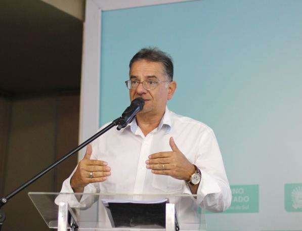 Governo quer come&ccedil;ar modelo de gest&atilde;o pelas OS por Ponta Por&atilde;