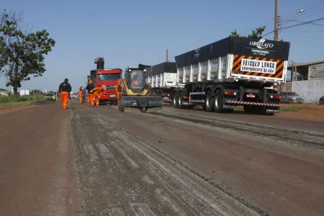 Obras provocam interdi&ccedil;&otilde;es em 13 trechos da BR-163 nesta ter&ccedil;a-feira