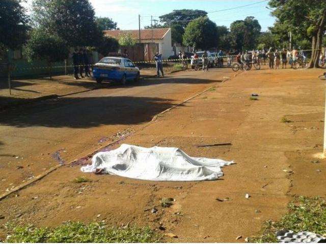 Pol&iacute;cia identifica homem encontrado morto com golpes de fac&atilde;o