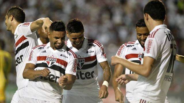 S&atilde;o Paulo vence de goleada o Mirassol na estreia do Campeonato Paulista