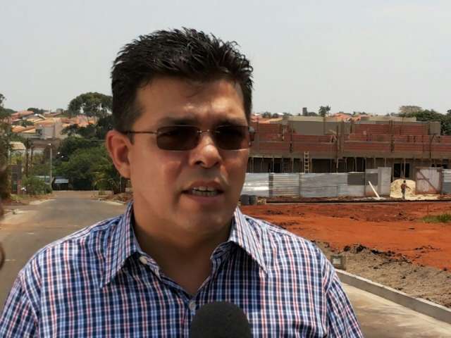 Prefeito participa de evento com taxistas e de forma&ccedil;&atilde;o da Guarda Municipal