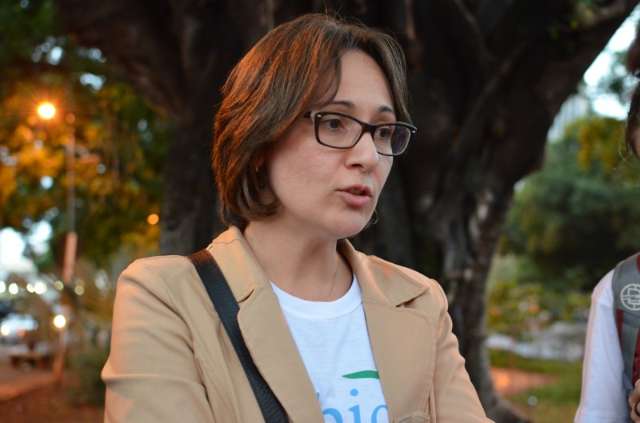 Docentes protestam para que n&atilde;o haja corte em programa federal