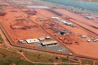 Vista aérea onde está sendo construída a unidade numa área de 425 hectares (Foto: Ricardo Ojeda/Perfil News)