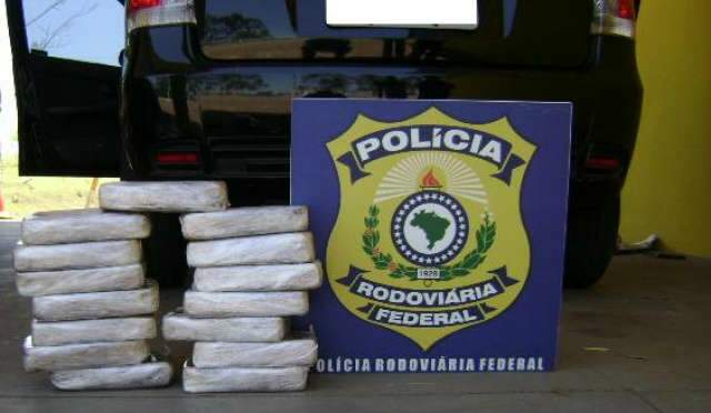  PRF prende homem com mais de 13 quilos de coca&iacute;na na BR-267