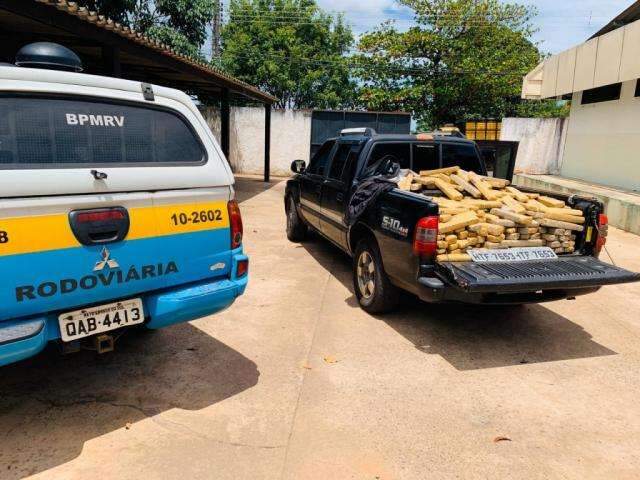 Jovem &eacute; seguido por 45 quil&ocirc;metros e preso com 732 quilos de maconha 