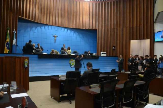 Acordo entre Fetems e Governo passa pela Assembleia e vai para san&ccedil;&atilde;o