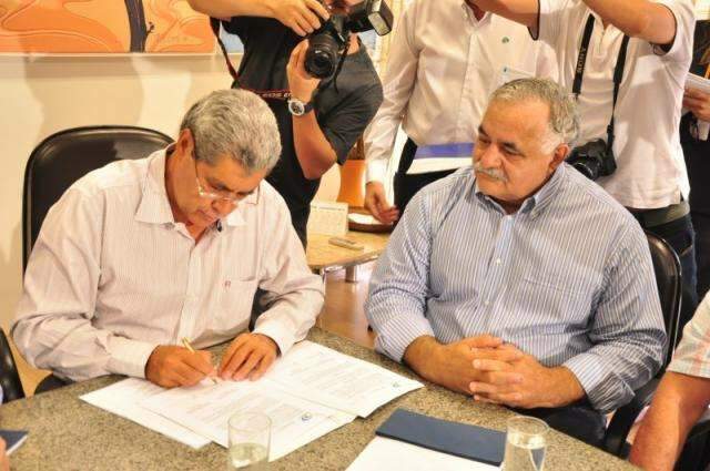 Governo repassa meio milh&atilde;o para alavancar Estadual de futebol