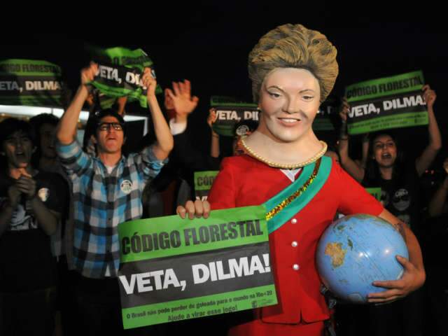  Para Dilma, C&oacute;digo Florestal contraria interesse p&uacute;blico e d&aacute; ampla anistia