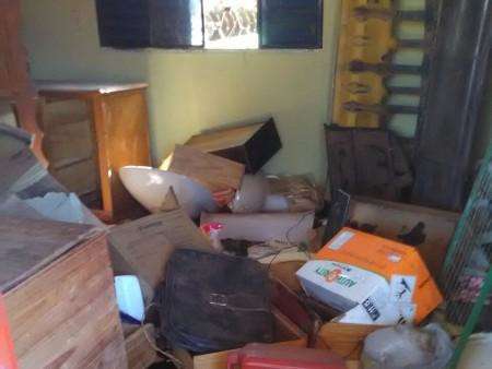 "Tristeza pra morrer": v&iacute;deo mostra bagun&ccedil;a feita por &iacute;ndios em fazenda