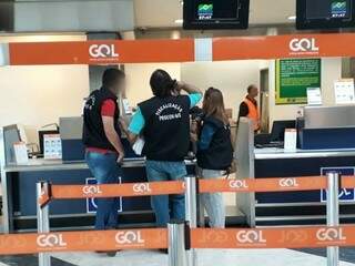 Notificada, empresa diz ter canais para informar sobre franquia de bagagem 