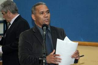 Chiquinho Telles apresentou dois projetos de lei. (Foto: Izaias Medeiros)