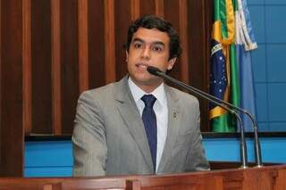 Deputado Beto Pereira reapresentou projeto na sessão de hoje (Foto: Assessoria;ALMS)