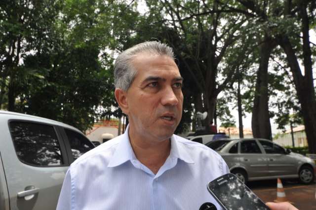 Reinaldo Azambuja monta equipe e inicia primeiro governo tucano em MS