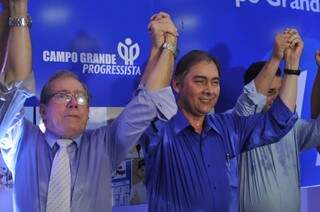 Bernal e o promotor aposentado Ulisses Duarte, candidato a vice pelo PP (Foto: Alcides Neto)