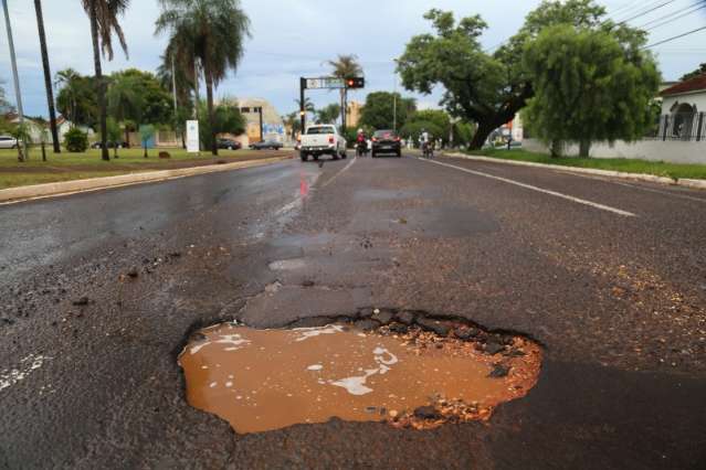 Com duas quedas em um m&ecirc;s, Ivone &eacute; reflexo do descaso visto nas ruas