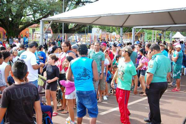  Veja imagens da festa de inaugura&ccedil;&atilde;o do complexo Imbirussu-Serradinho