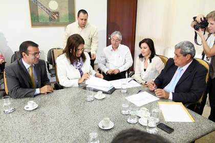  Obra da f&aacute;brica da Petrobras j&aacute; pode ter in&iacute;cio