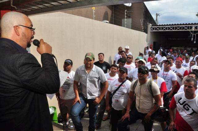 Vigilantes d&atilde;o tr&eacute;gua em movimento grevista e voltam ao trabalho nesta 4&ordf;