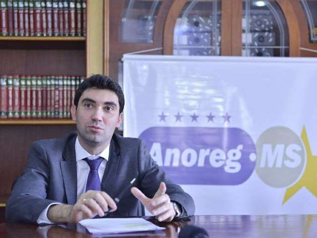 Lei permite, mas cart&oacute;rios de MS devem emitir CPF e CNH s&oacute; em 2018