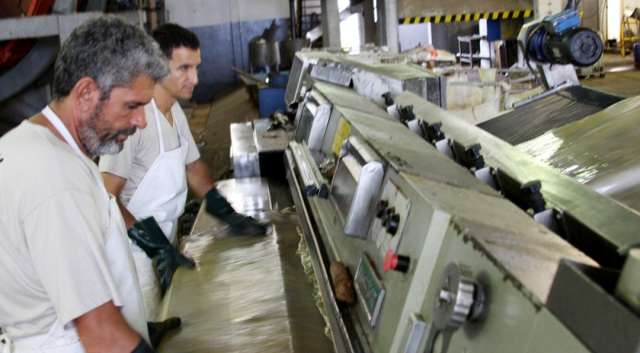 Ind&uacute;stria exporta US$ 272 milh&otilde;es e bate recorde hist&oacute;rico para mar&ccedil;o