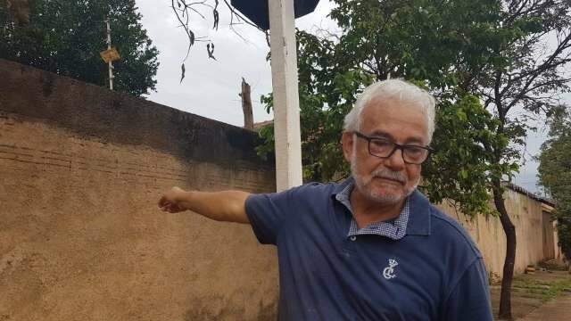 Chuva transforma ruas do Jardim Palmira em &ldquo;campo minado&rdquo;