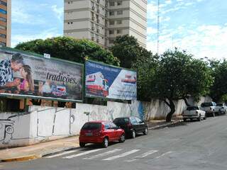 Publicidade dos candidatos ainda não está nas ruas. (Foto: Rodrigo Pazinato)