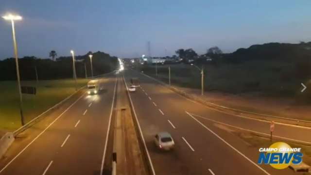 AO VIVO: Opera&ccedil;&atilde;o da PRF aumenta efetivo nas rodovias durante fiscaliza&ccedil;&atilde;o