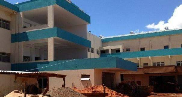 Novo secret&aacute;rio de Sa&uacute;de especializou-se em &quot;socorrer&quot; gest&otilde;es de hospitais