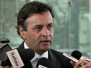 Senador está de olho na disputa em 2014. (Foto: PSDB/Minas)