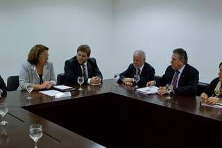 Governo federal realiza encontro em MS para orientar prefeitos 