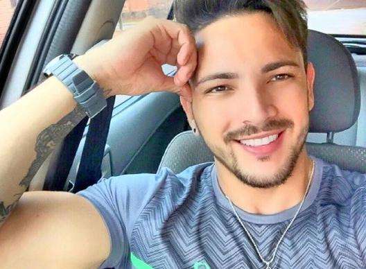 Jovem &eacute; encontrado em casa com as m&atilde;os amarradas e morto a tiros