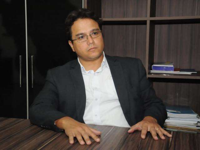 Prefeitura ainda trabalha em projeto para revogar lei da taxa do lixo