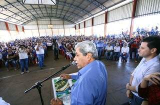 Governador participou de evento na manhã de hoje em Amambai (Foto: Divulgação)